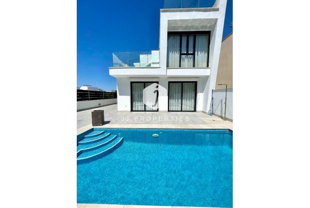 Resale - Villa -
Benijofar - Costa Blanca