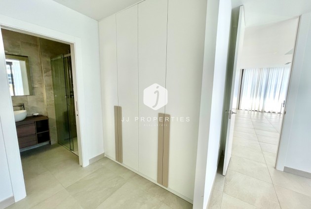 Resale - Villa -
Benijofar - Costa Blanca