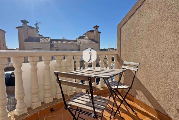 Aus zweiter Hand - Chalet -
Orihuela Costa - Costa Blanca