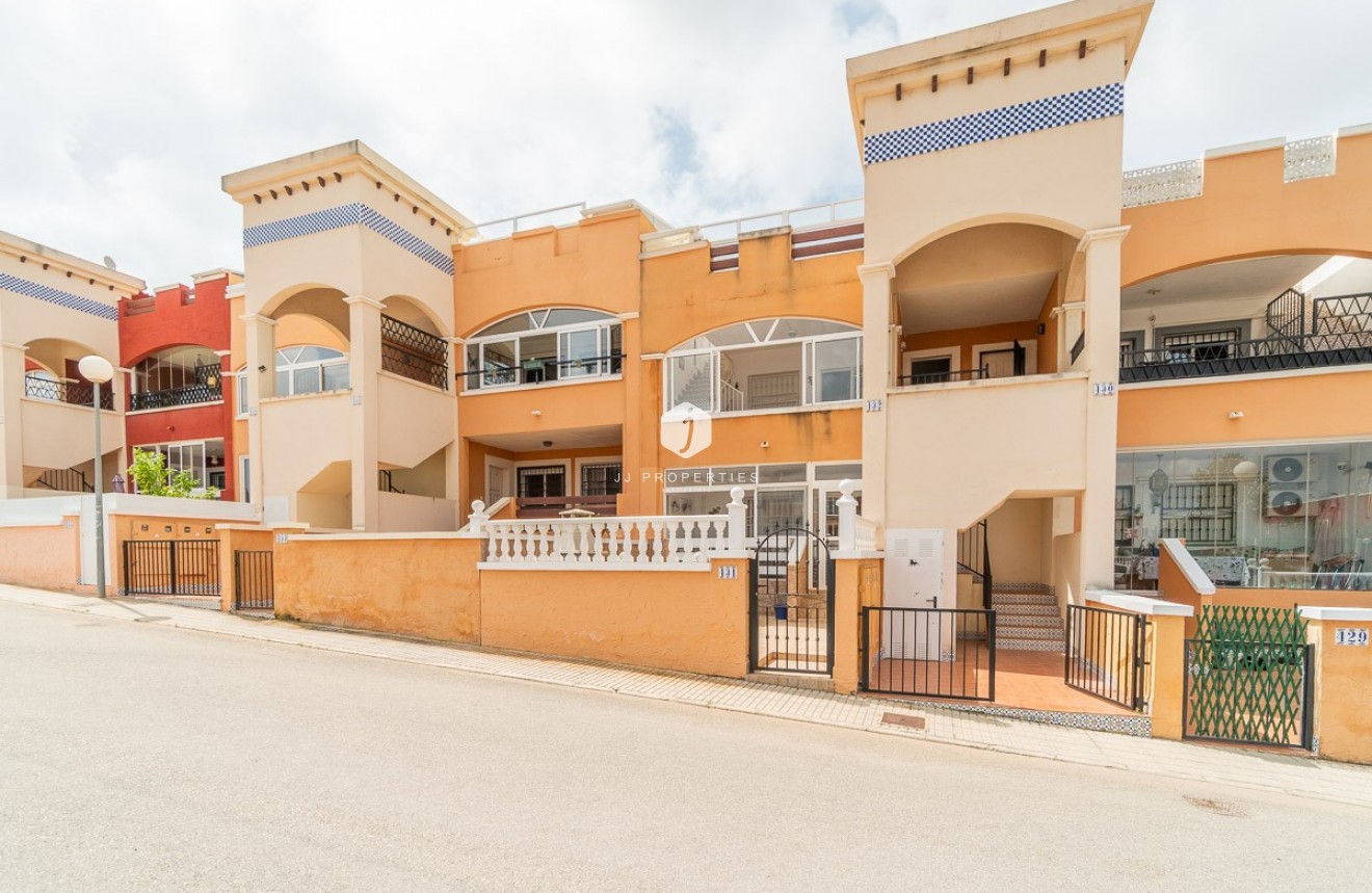 Aus zweiter Hand - Wohnung -
Orihuela Costa - Costa Blanca
