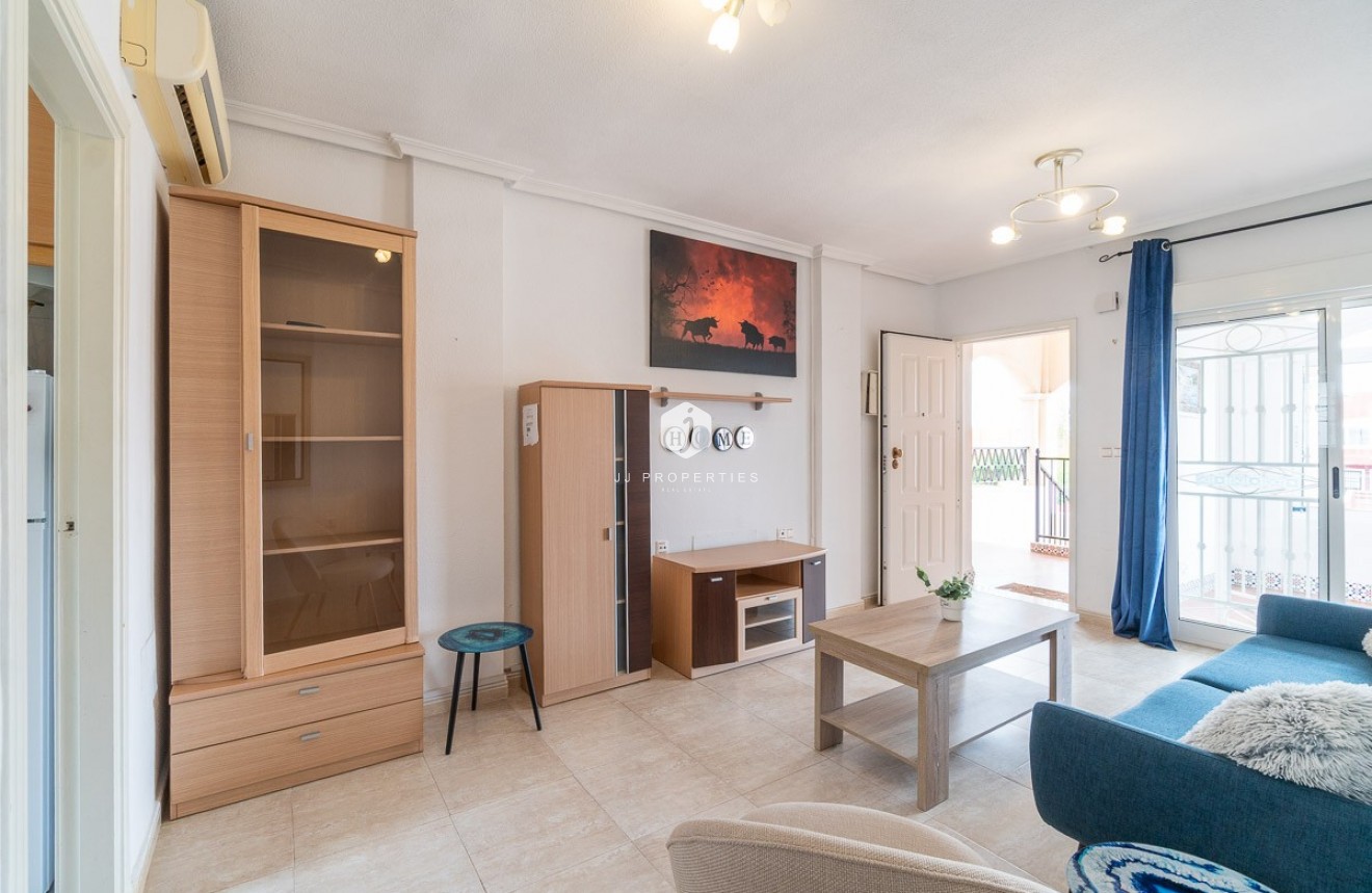 Aus zweiter Hand - Wohnung -
Orihuela Costa - Costa Blanca