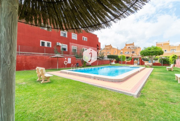 Aus zweiter Hand - Wohnung -
Orihuela Costa - Costa Blanca