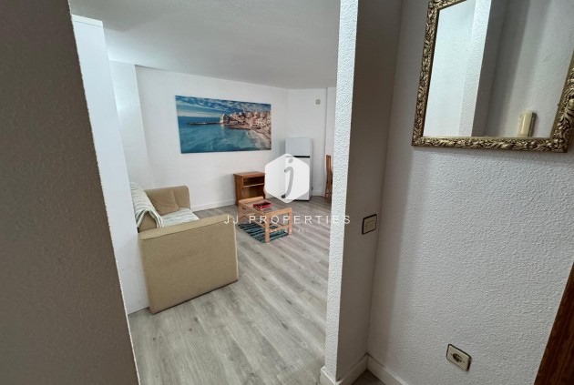 Z drugiej ręki - Mieszkanie w bloku -
Torrevieja - Costa Blanca
