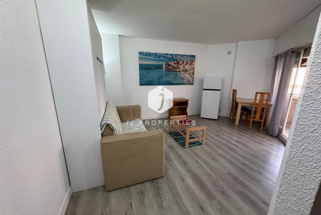 Z drugiej ręki - Mieszkanie w bloku -
Torrevieja - Costa Blanca