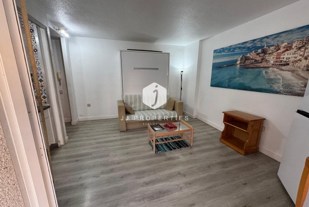 Z drugiej ręki - Mieszkanie w bloku -
Torrevieja - Costa Blanca