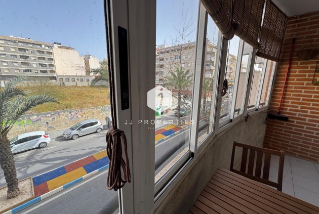 Z drugiej ręki - Mieszkanie w bloku -
Torrevieja - Costa Blanca
