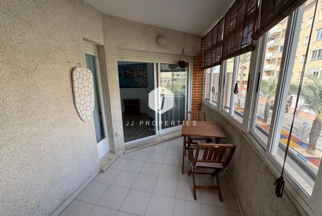 Z drugiej ręki - Mieszkanie w bloku -
Torrevieja - Costa Blanca