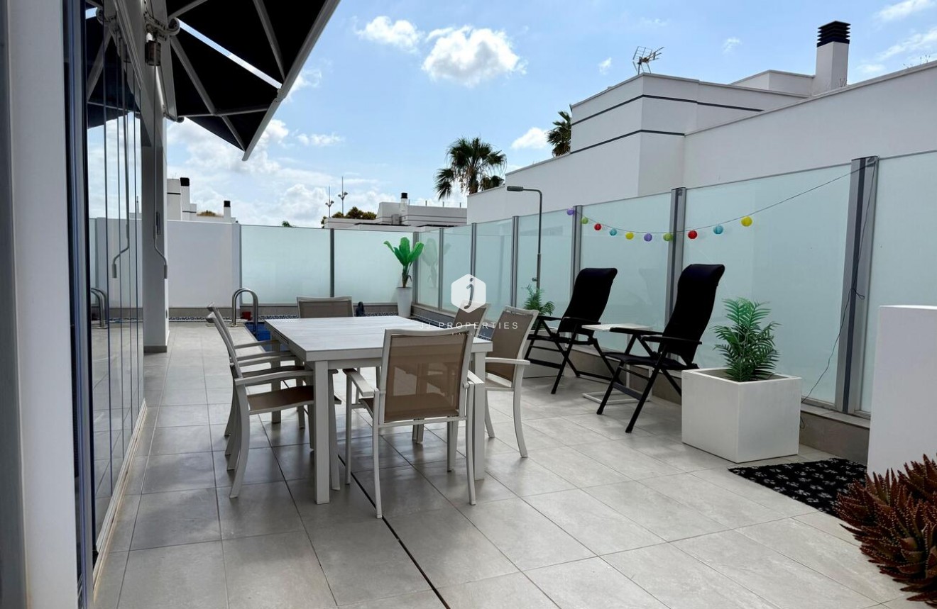 Resale - Villa -
Dolores - Costa Blanca