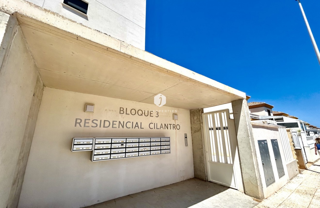Resale - Apartment / flat -
Los Dolses - Inland