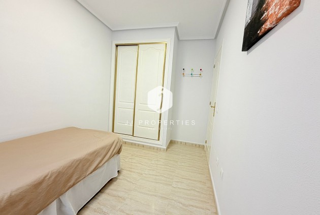 Aus zweiter Hand - Wohnung -
Orihuela Costa - Costa Blanca
