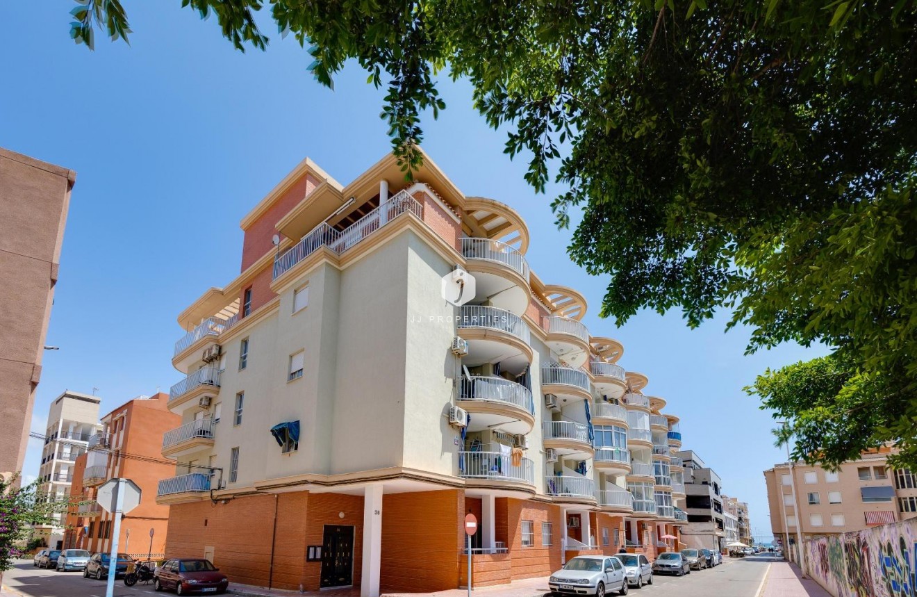 Aus zweiter Hand - Wohnung -
Torrevieja - La Mata Pueblo