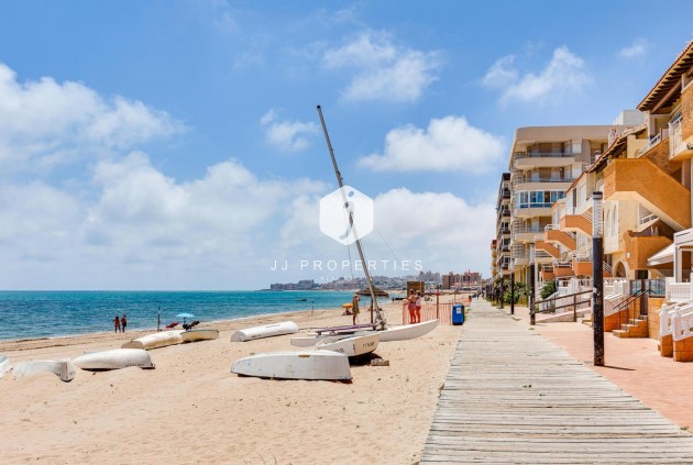Aus zweiter Hand - Wohnung -
Torrevieja - La Mata Pueblo