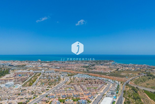 Resale - Villa -
Orihuela Costa - Lomas de Cabo Roig
