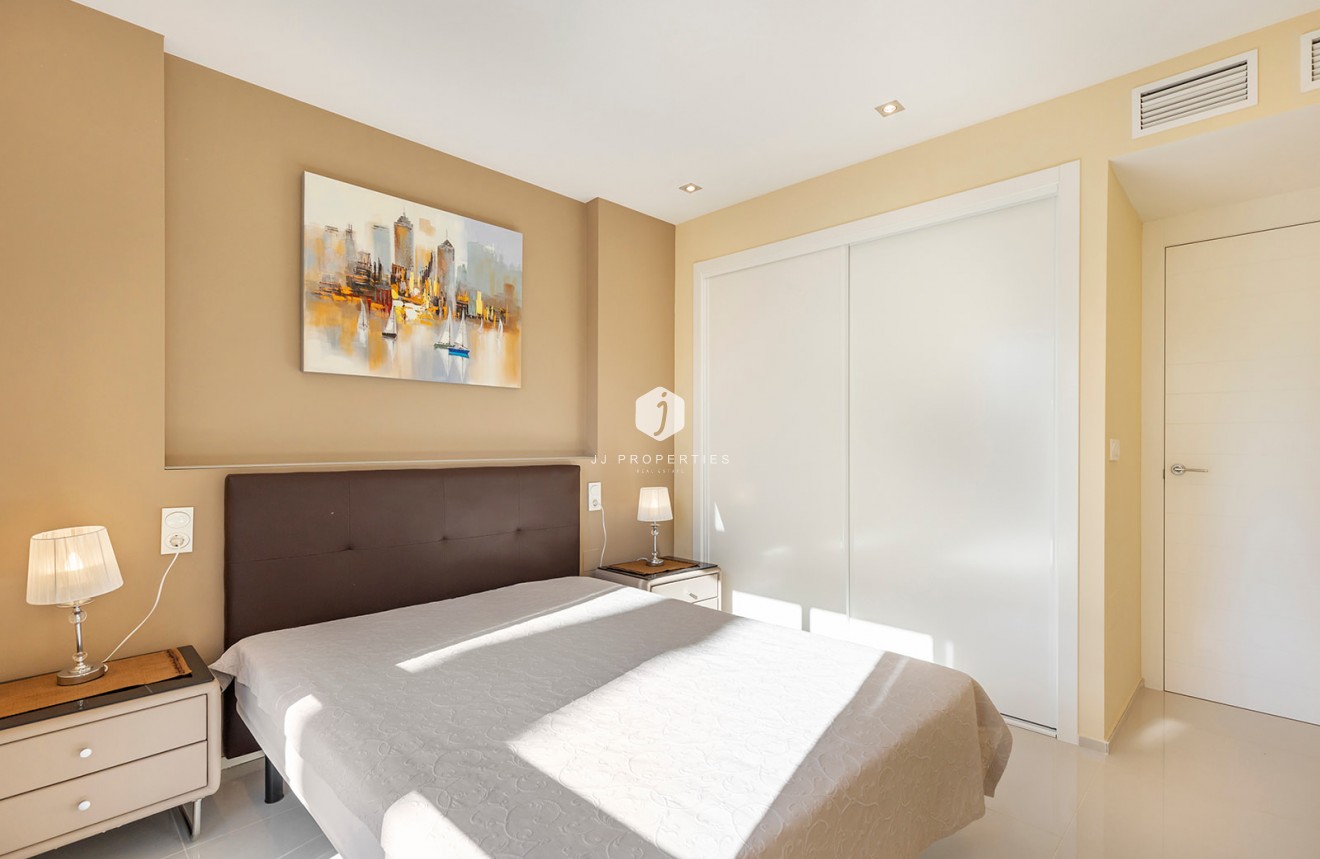 Resale - Villa -
Orihuela Costa - Costa Blanca