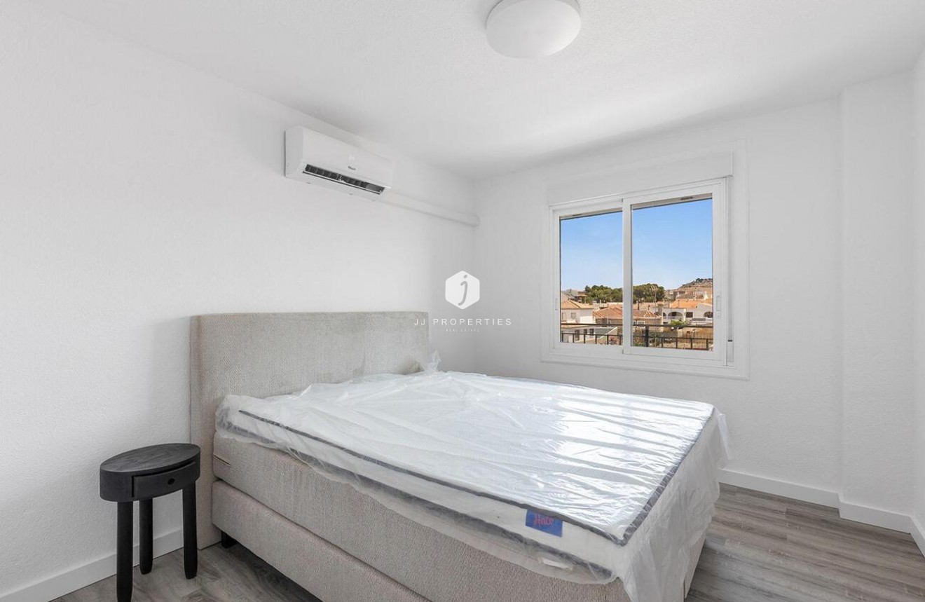 Resale - Apartment / flat -
Benijofar - Costa Blanca
