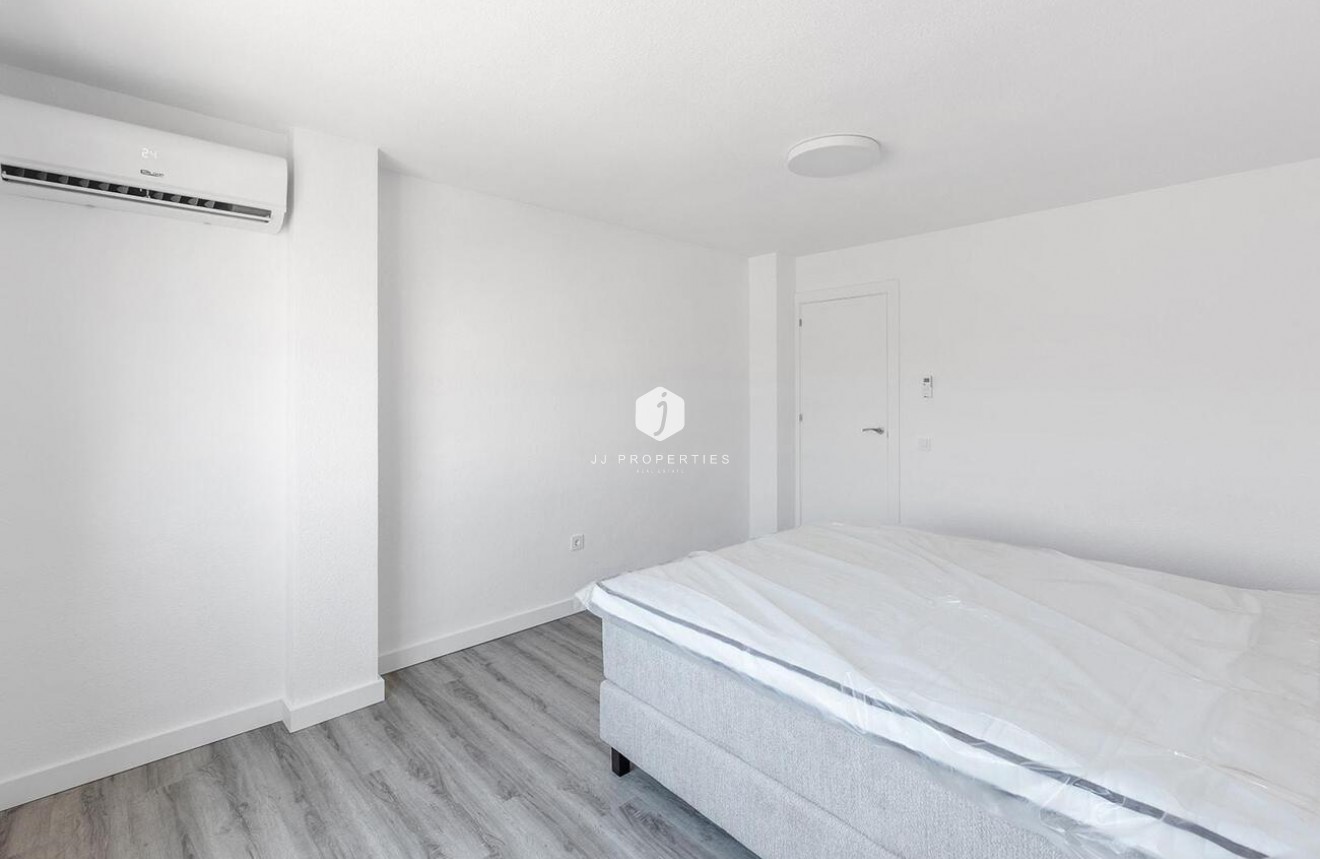Resale - Apartment / flat -
Benijofar - Costa Blanca