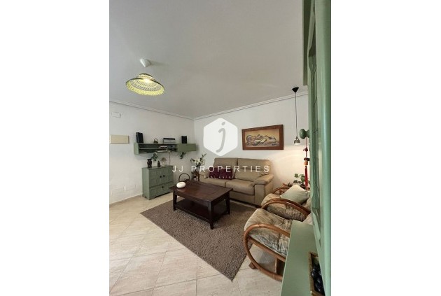Resale - Villa -
Torrevieja - aguas nuevas