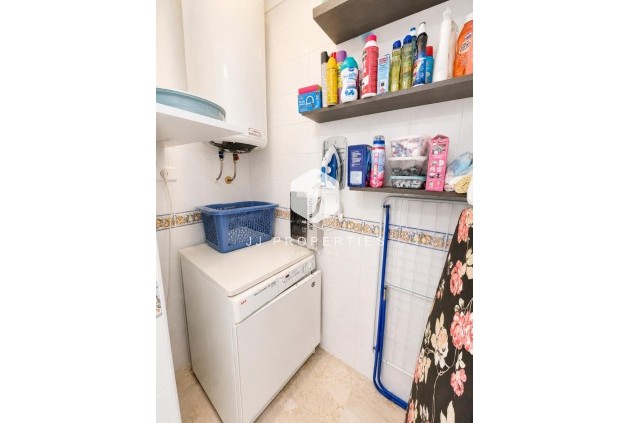 Resale - Apartment / flat -
Los Dolses - Inland
