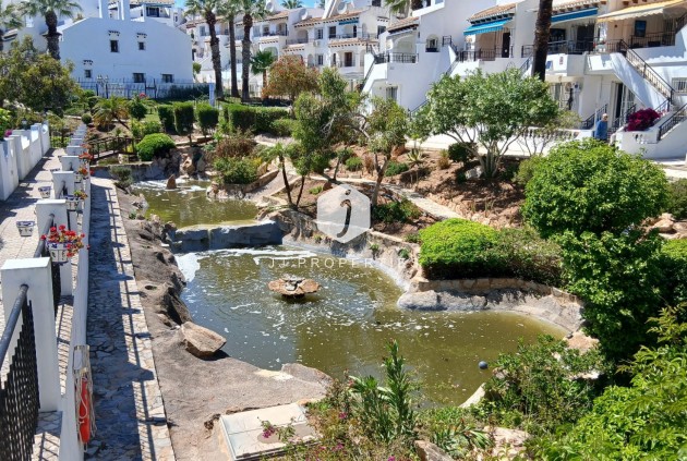 Resale - Chalet -
Orihuela Costa - Costa Blanca