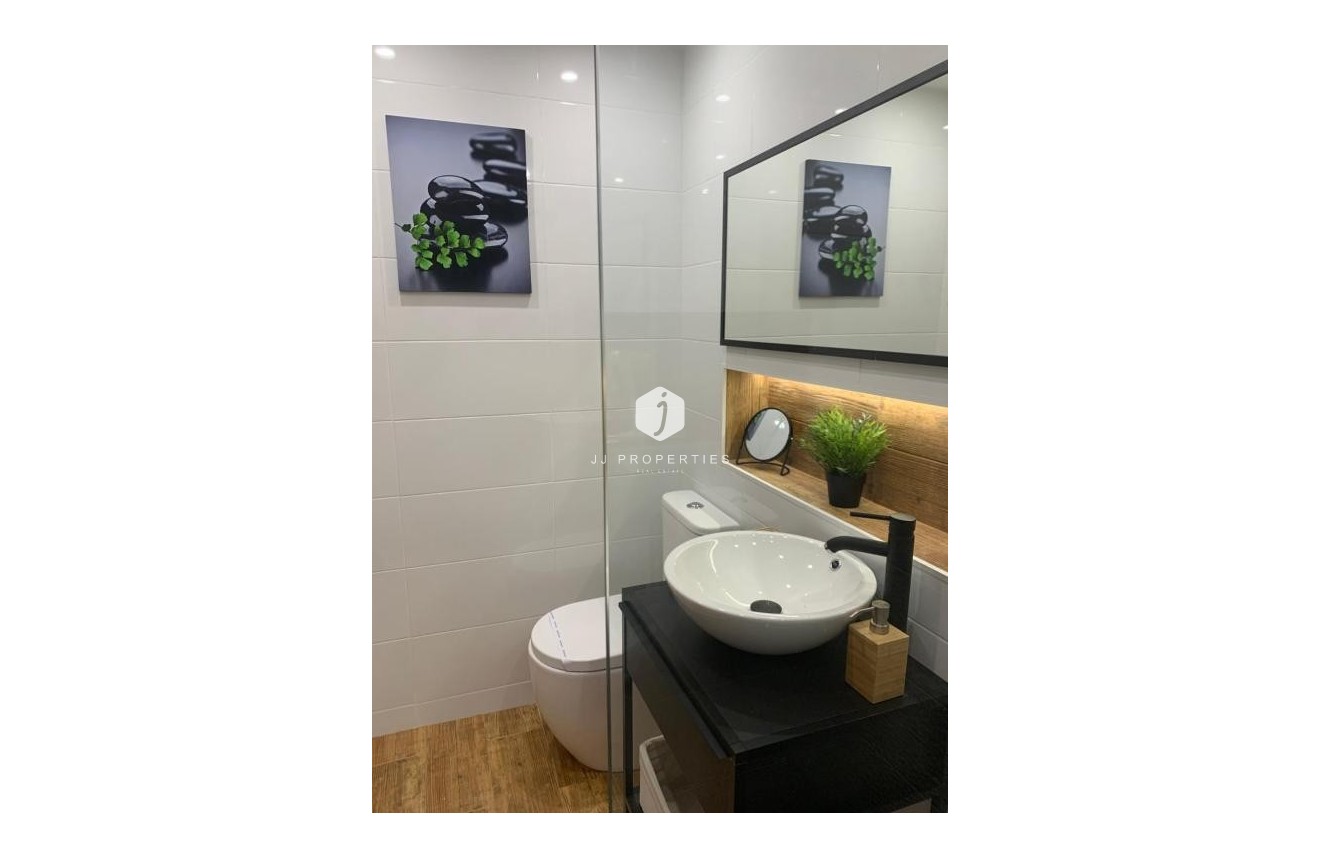 Resale - Apartment / flat -
Orihuela Costa - Costa Blanca