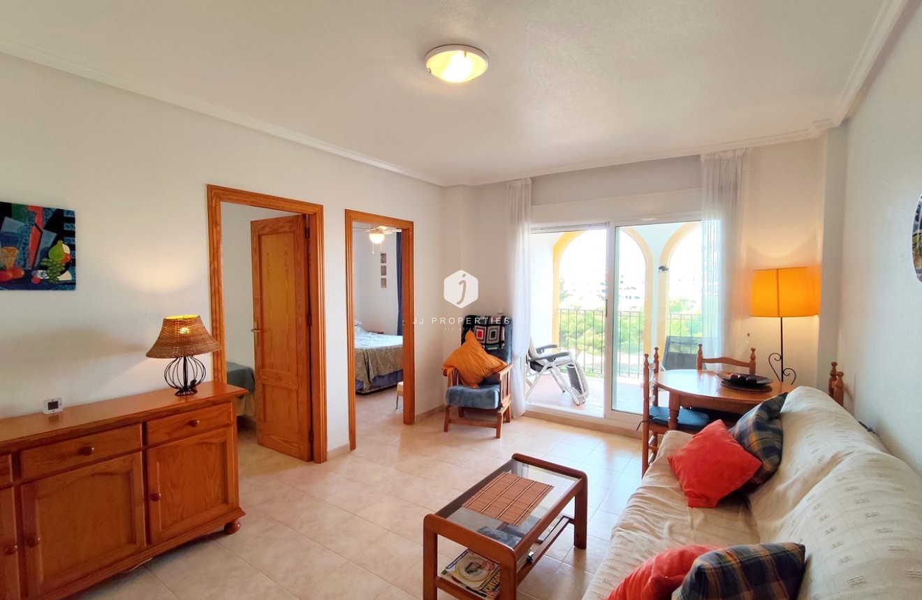 Resale - Apartment / flat -
La Zenia - Costa Blanca