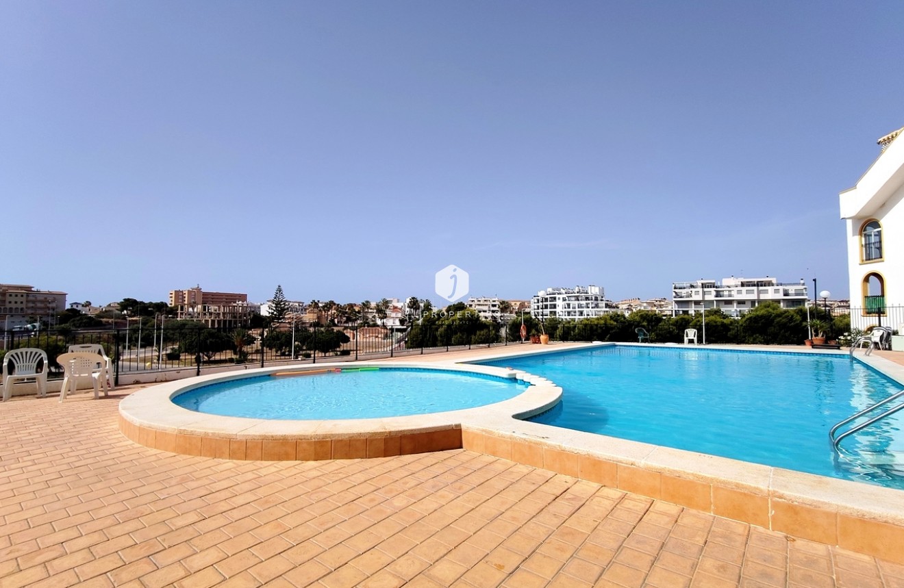 Resale - Apartment / flat -
La Zenia - Costa Blanca