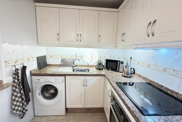Resale - Chalet -
Orihuela Costa - Los Dolses