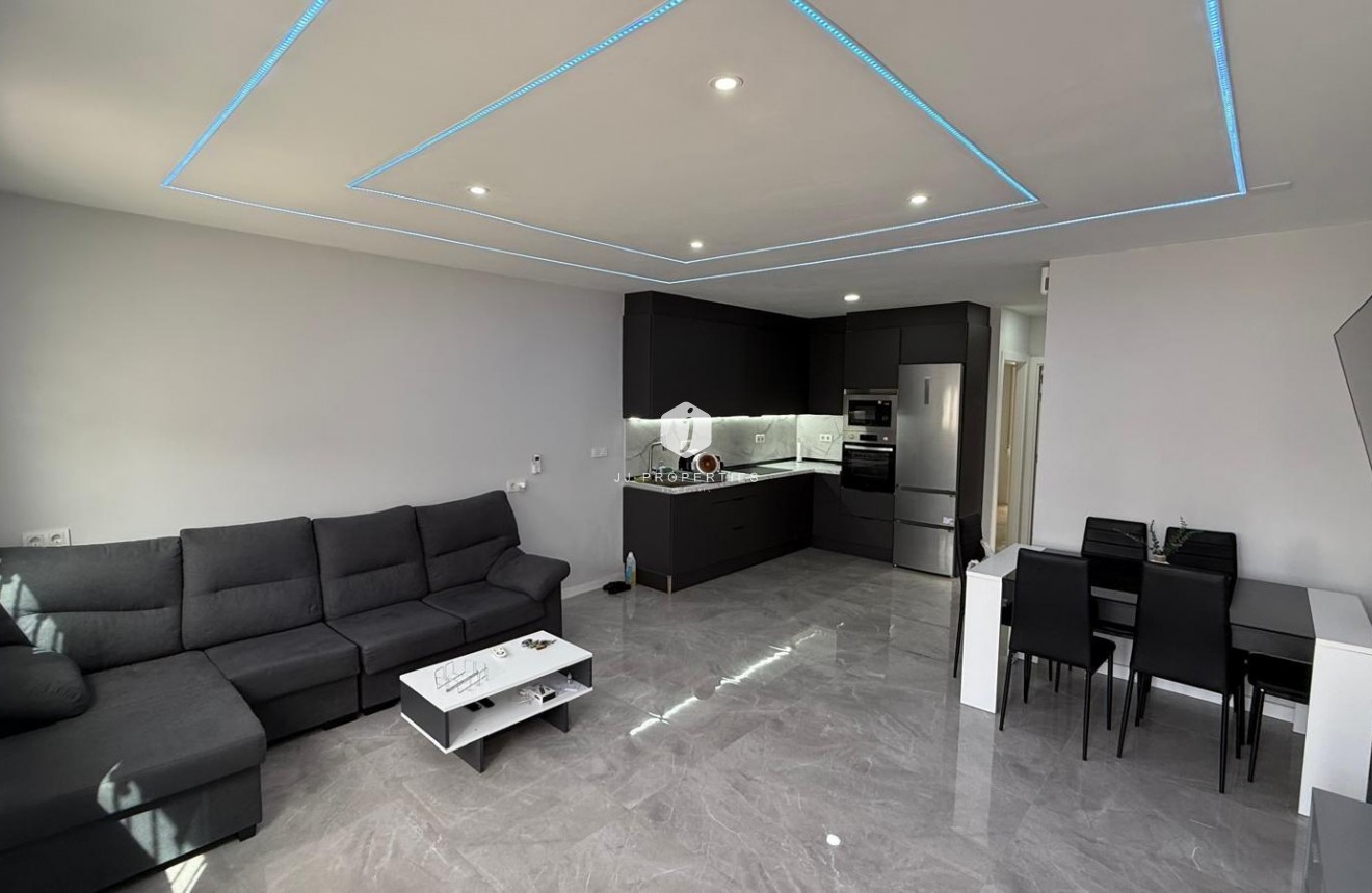 Resale - Chalet -
Torrevieja - Torreta Florida