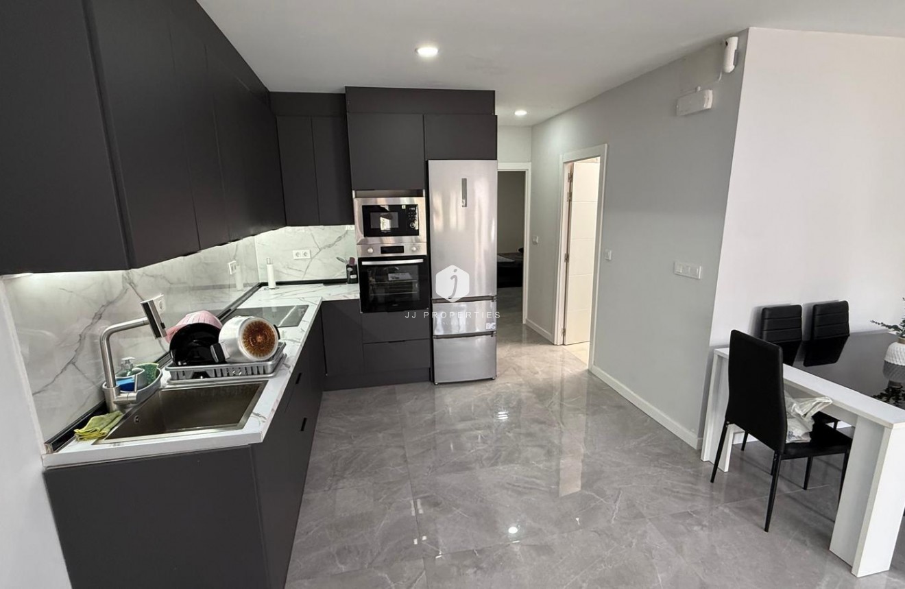 Resale - Chalet -
Torrevieja - Torreta Florida