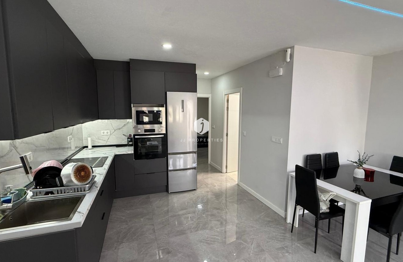 Resale - Chalet -
Torrevieja - Torreta Florida