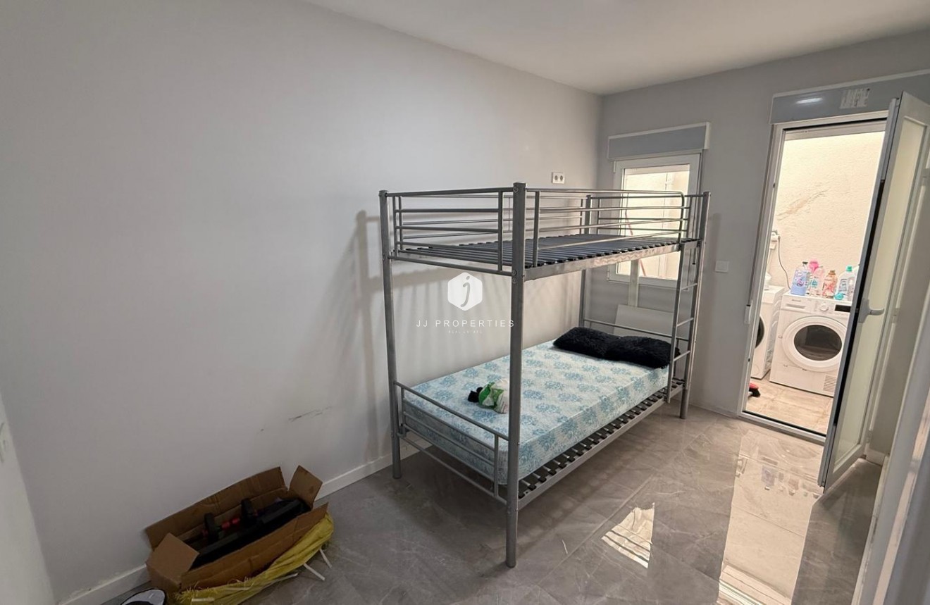 Resale - Chalet -
Torrevieja - Torreta Florida
