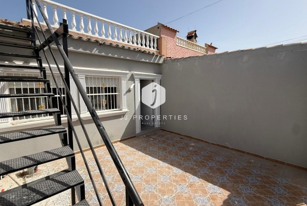 Resale - Chalet -
Torrevieja - Torreta Florida