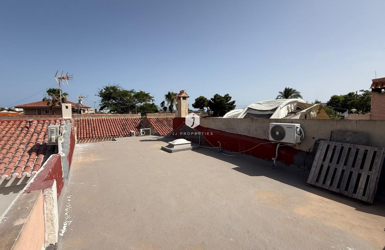 Resale - Chalet -
Torrevieja - Torreta Florida