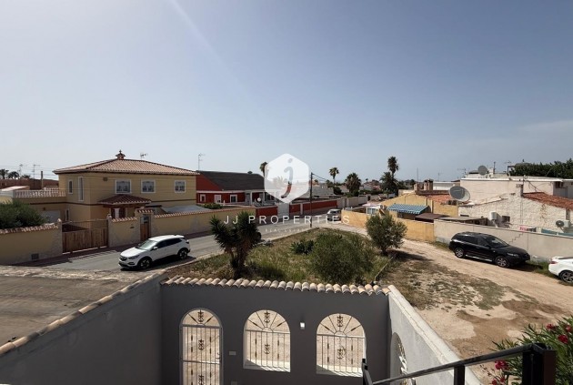 Resale - Chalet -
Torrevieja - Torreta Florida