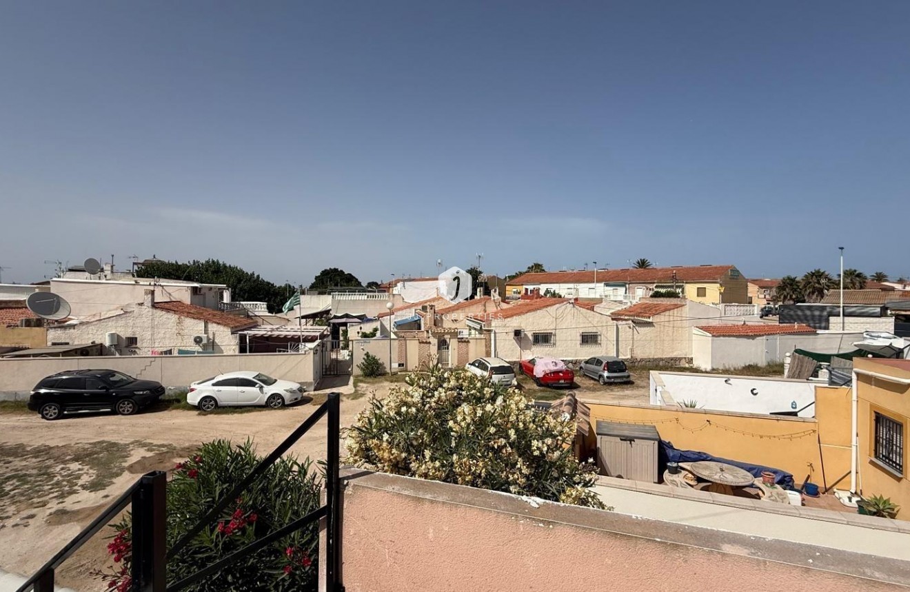 Resale - Chalet -
Torrevieja - Torreta Florida