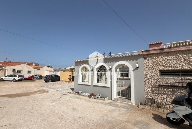 Resale - Chalet -
Torrevieja - Torreta Florida