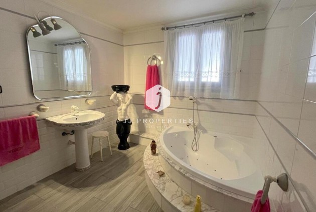 Resale - Chalet -
Formentera del Segura - Pueblo 5