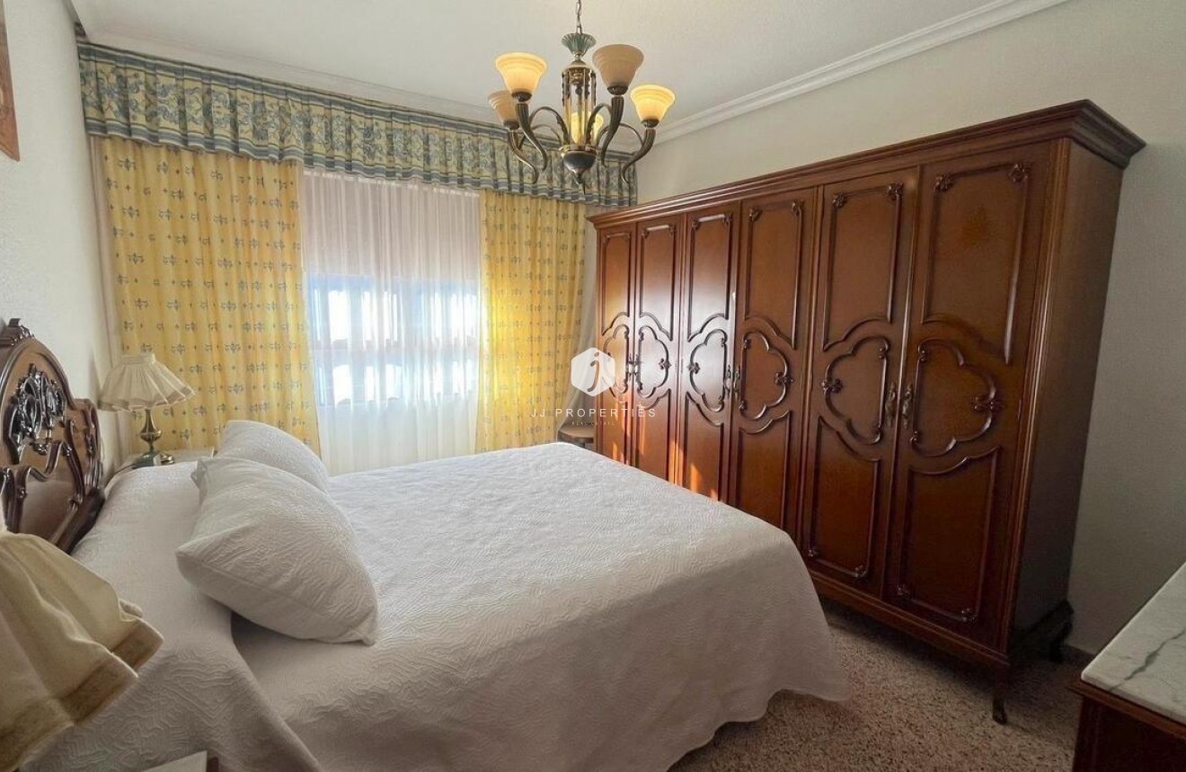 Resale - Chalet -
Formentera del Segura - Pueblo 5
