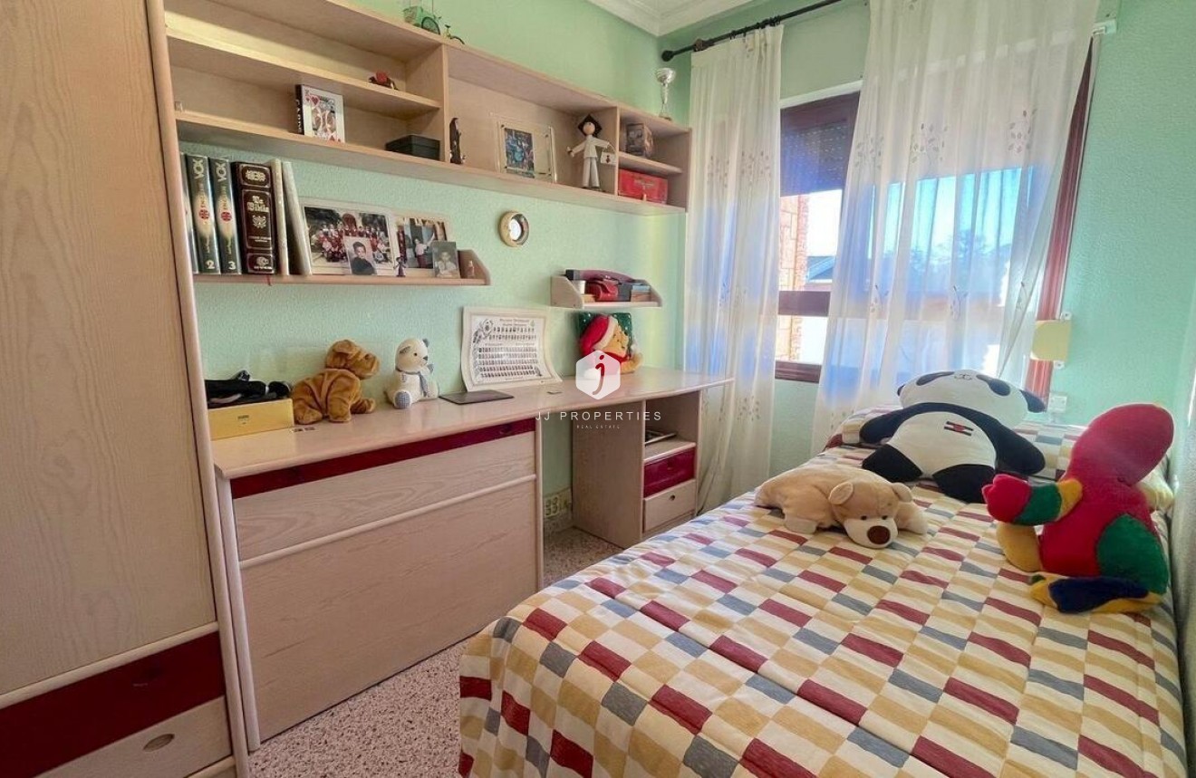 Resale - Chalet -
Formentera del Segura - Pueblo 5