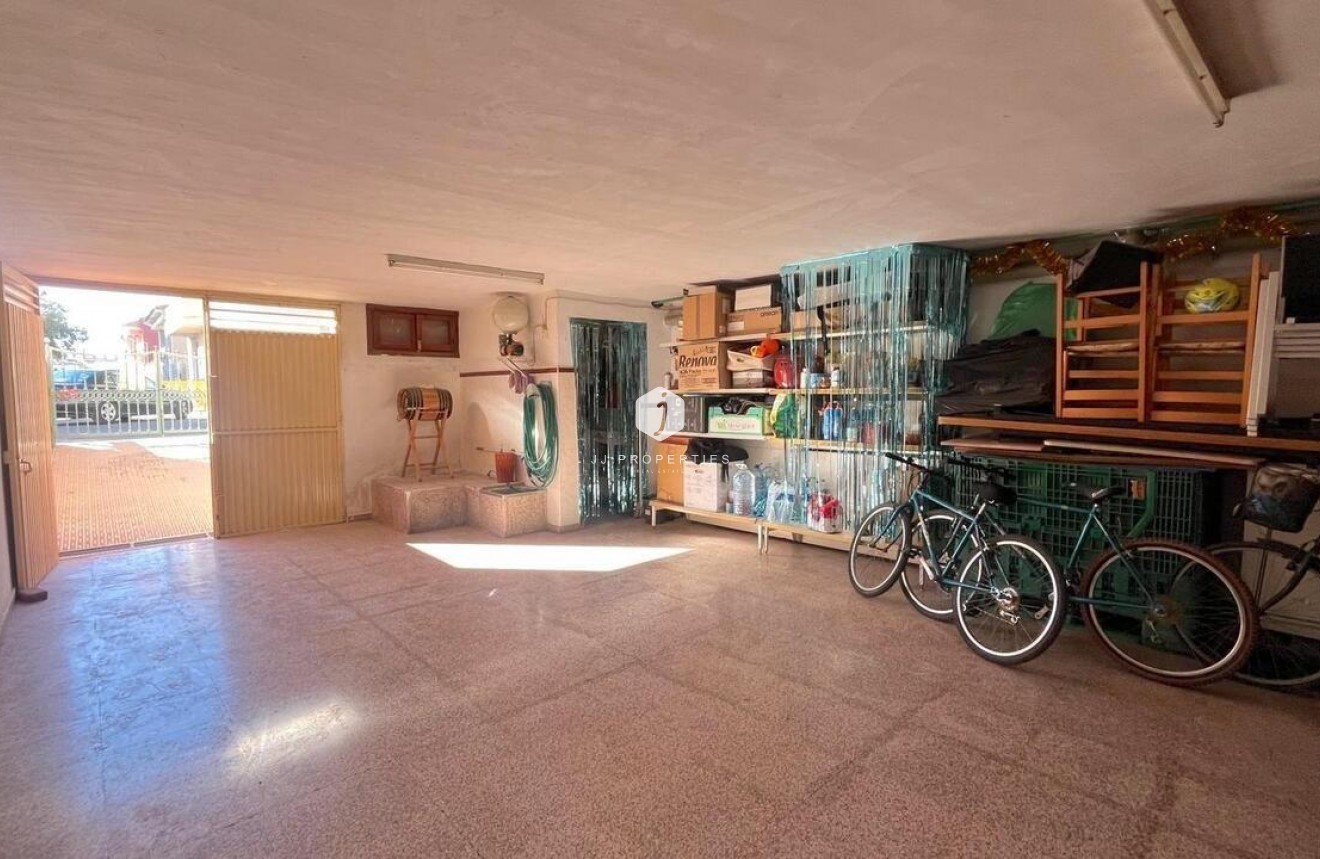 Resale - Chalet -
Formentera del Segura - Pueblo 5