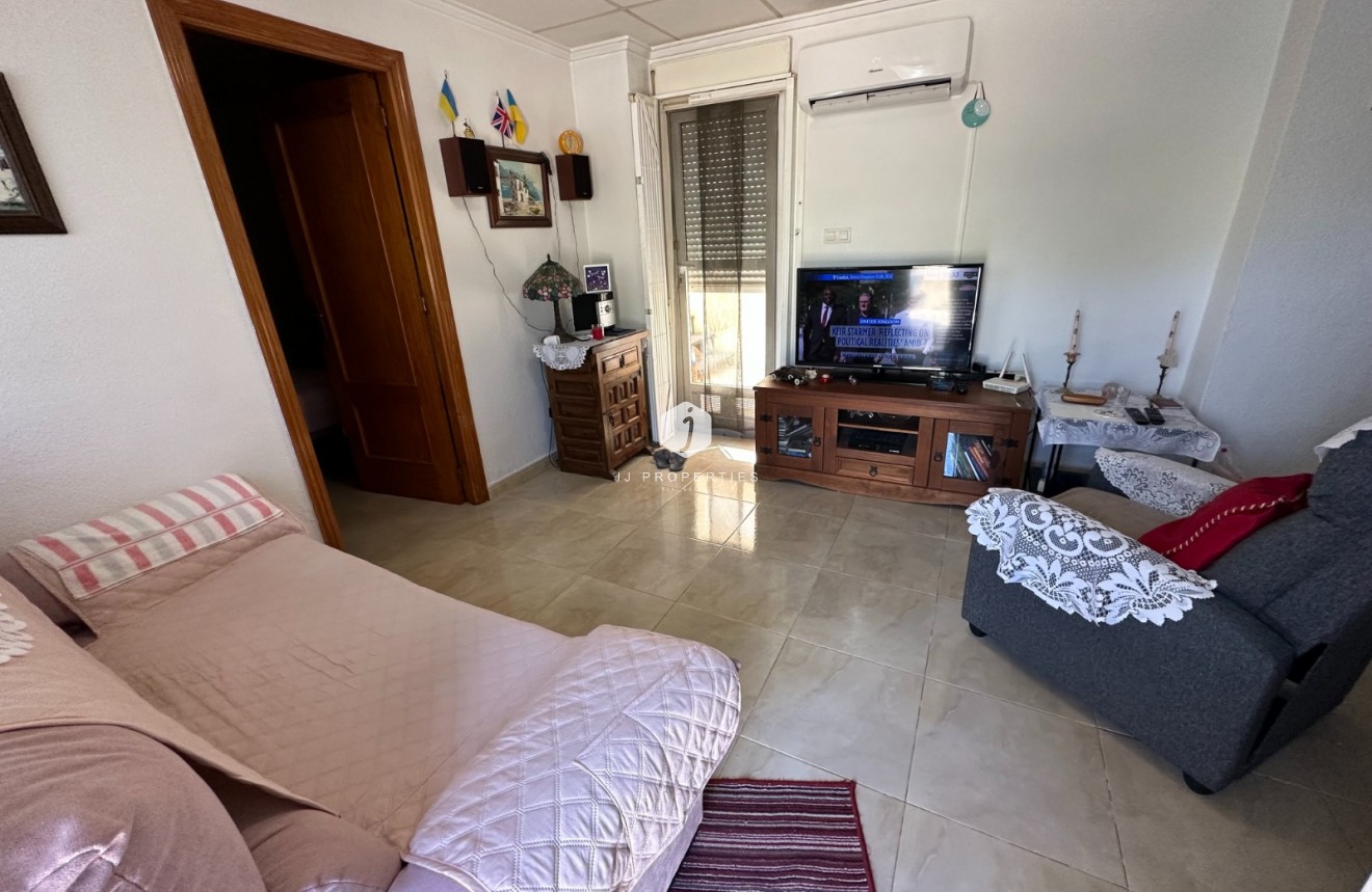 Resale - Chalet -
Benejúzar - Inland