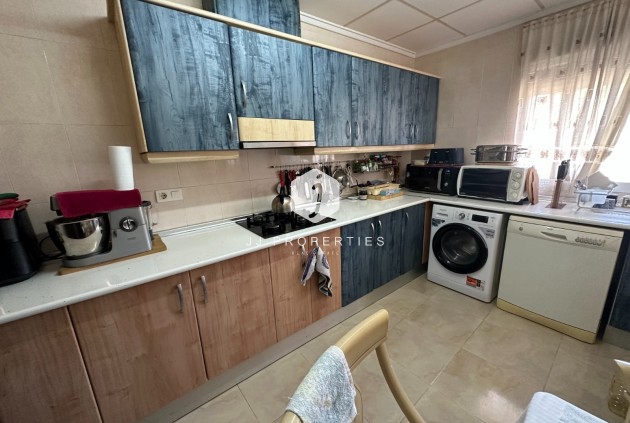Resale - Chalet -
Benejúzar - Inland