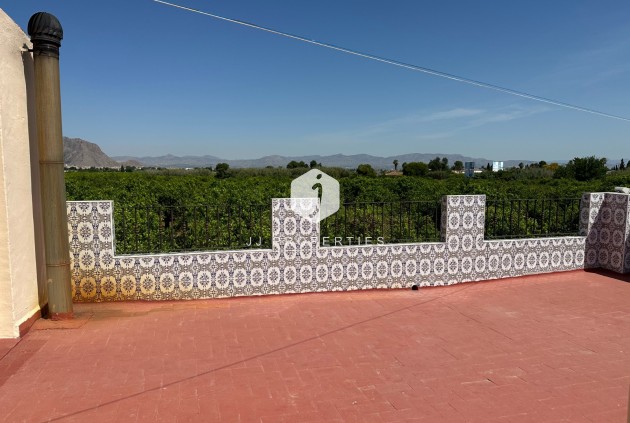 Resale - Chalet -
Benejúzar - Inland