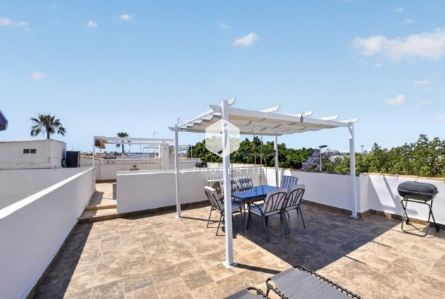 Resale - Penthouse -
Torrevieja - Jardin del Mar