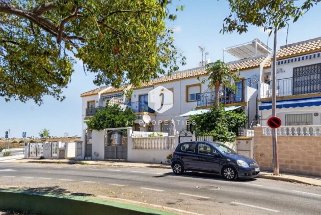 Resale - Penthouse -
Torrevieja - Jardin del Mar