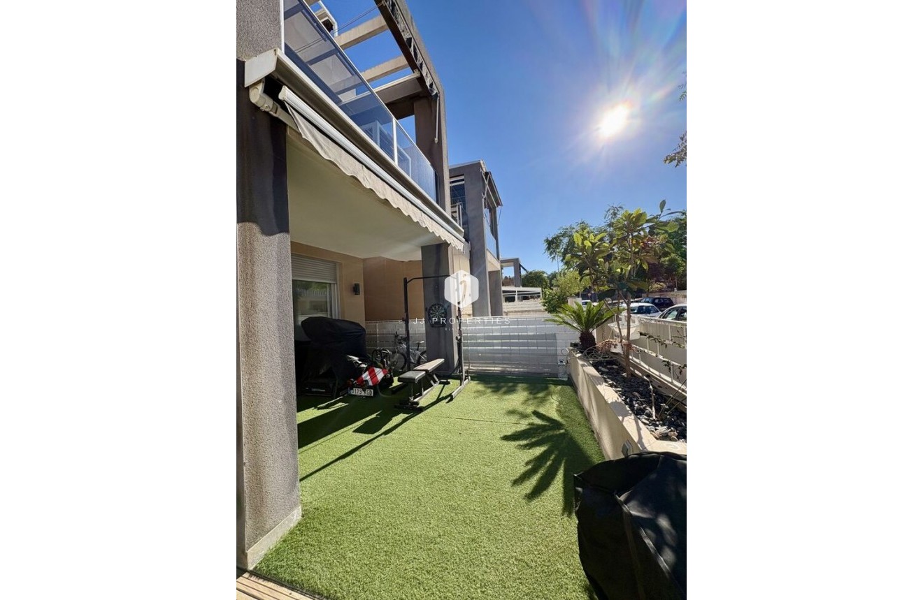 Resale - Apartment / flat -
Guardamar del Segura - Costa Blanca