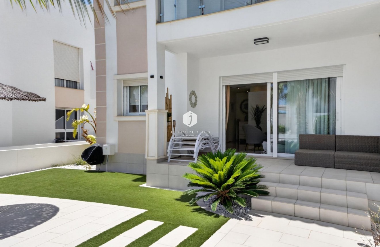 Resale - Apartment / flat -
Ciudad Quesada - Costa Blanca
