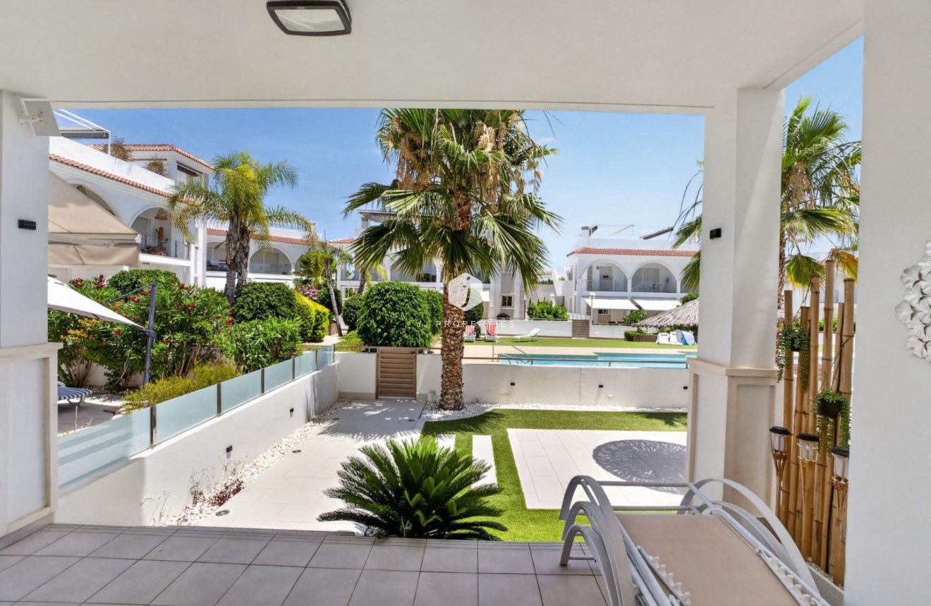 Resale - Apartment / flat -
Ciudad Quesada - Costa Blanca