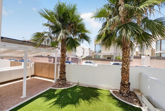 Resale - Apartment / flat -
Ciudad Quesada - Costa Blanca