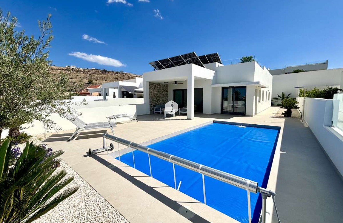 Resale - Villa -
Ciudad Quesada - Costa Blanca
